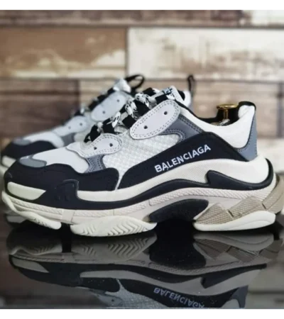Premium Balenciaga Triple S Grey Black Shoes For Men (SW5695) - Image 2