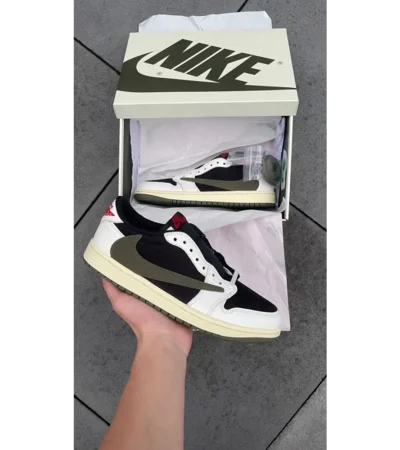Trendy Nike Air Jordan 1 Retro Low Shoes For Men (SW5671)