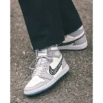 Trendy Nike Air Jordan Retro 1 R Shoes for Men (SW4774) - Image 2