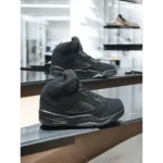 Trendy Nike Air Jordan Retro 5 Black Cat Shoes For Men (SW5638) - Image 3