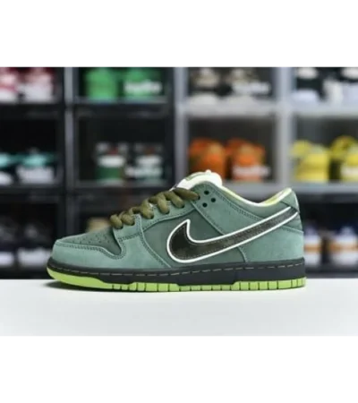 Trendy Nike SB Dunk Low Pro Green Lobster Shoes for Men (SW4775) - Image 2